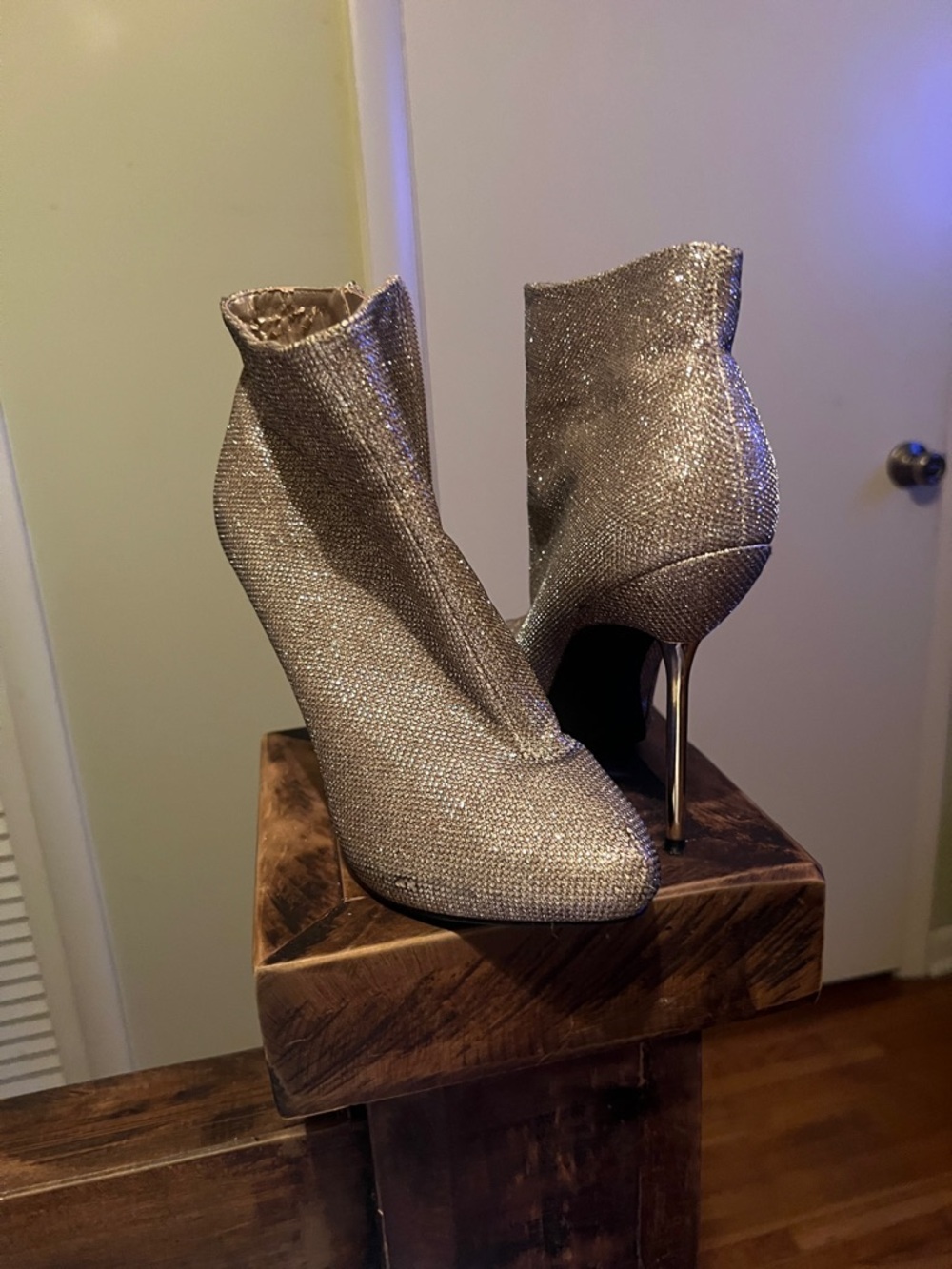 Body Central Silver Glitter High Heel Ankle Boots